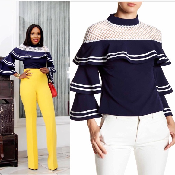 Black top with net flare hand - Picture 2 of 3